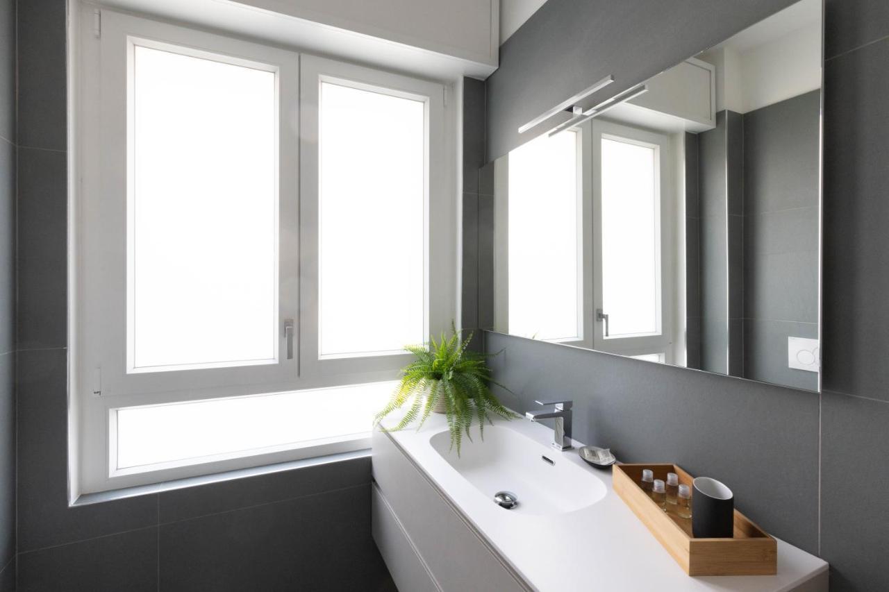 Residence Locatelli Rho Luaran gambar